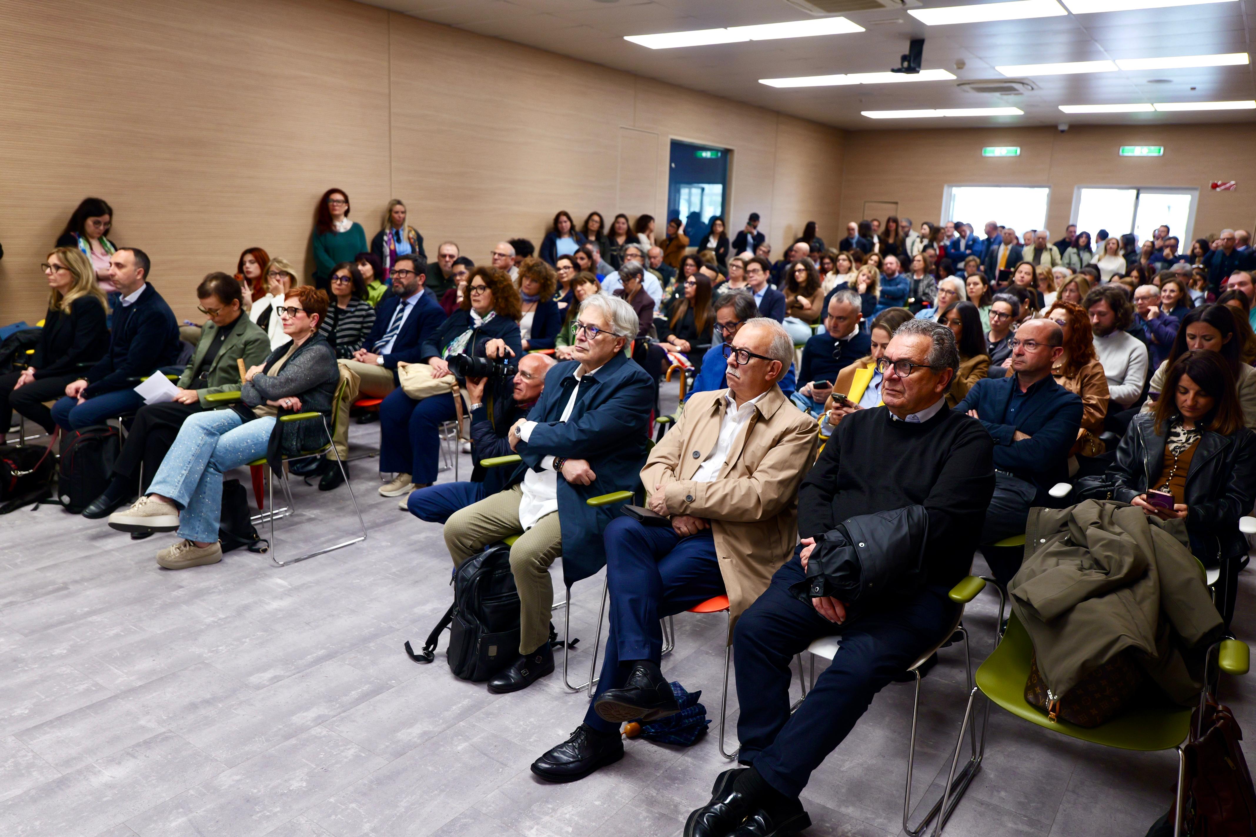 Galleria Politiche Sociali 2026-2028, presentato il VI Piano Regionale: oltre 1 miliardo di euro la dotazione per il triennio - Diapositiva 7 di 11