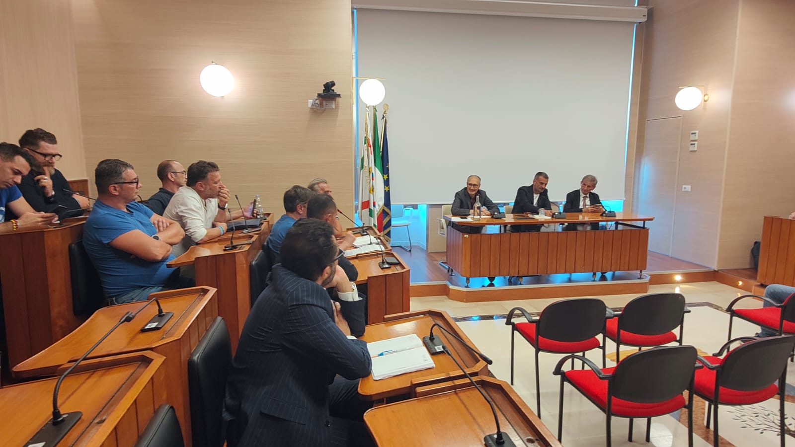 Galleria Ex Ilva, confronto in Regione con le organizzazioni sindacali. Decaro: 