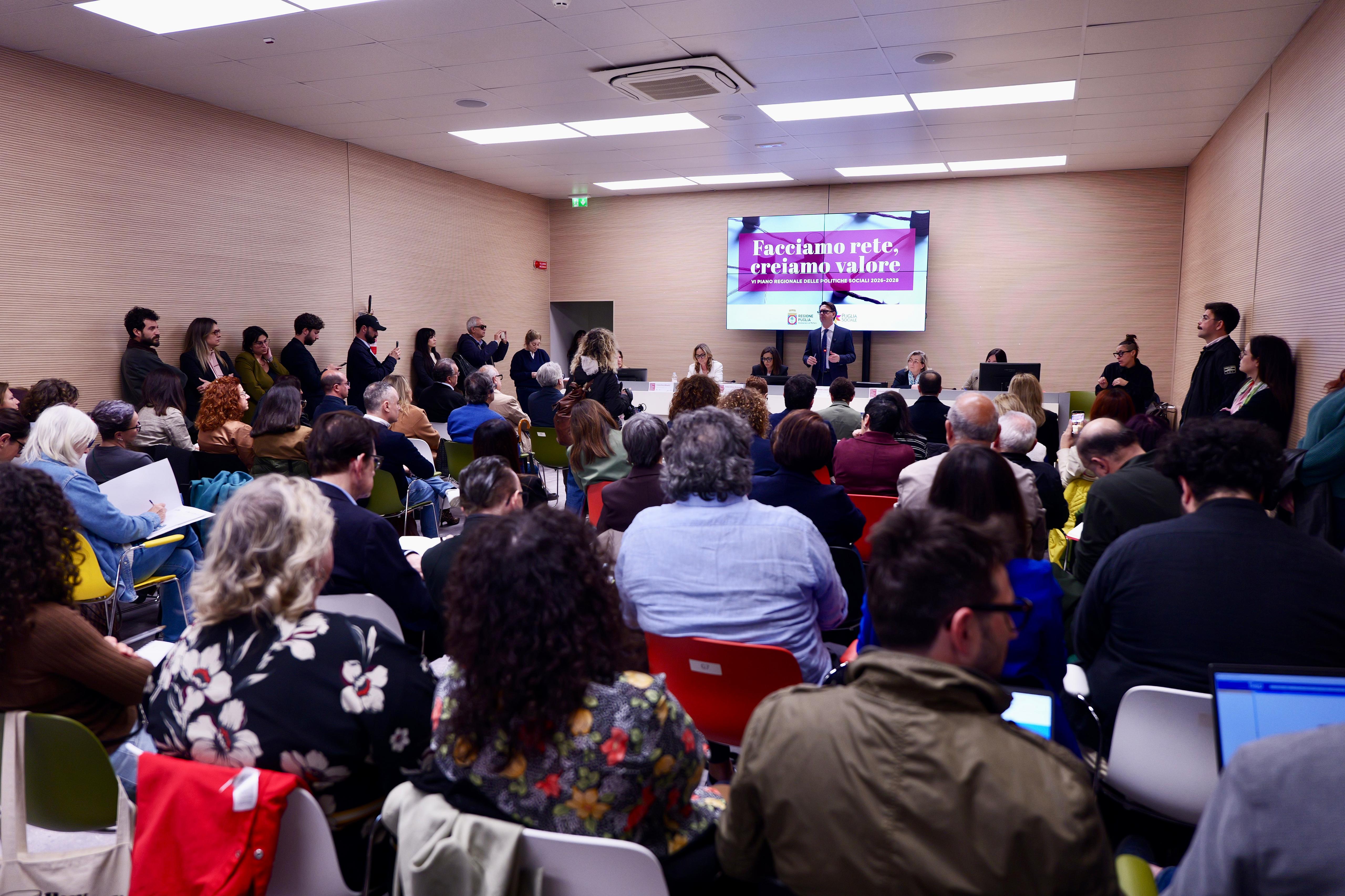 Galleria Politiche Sociali 2026-2028, presentato il VI Piano Regionale: oltre 1 miliardo di euro la dotazione per il triennio - Diapositiva 4 di 11