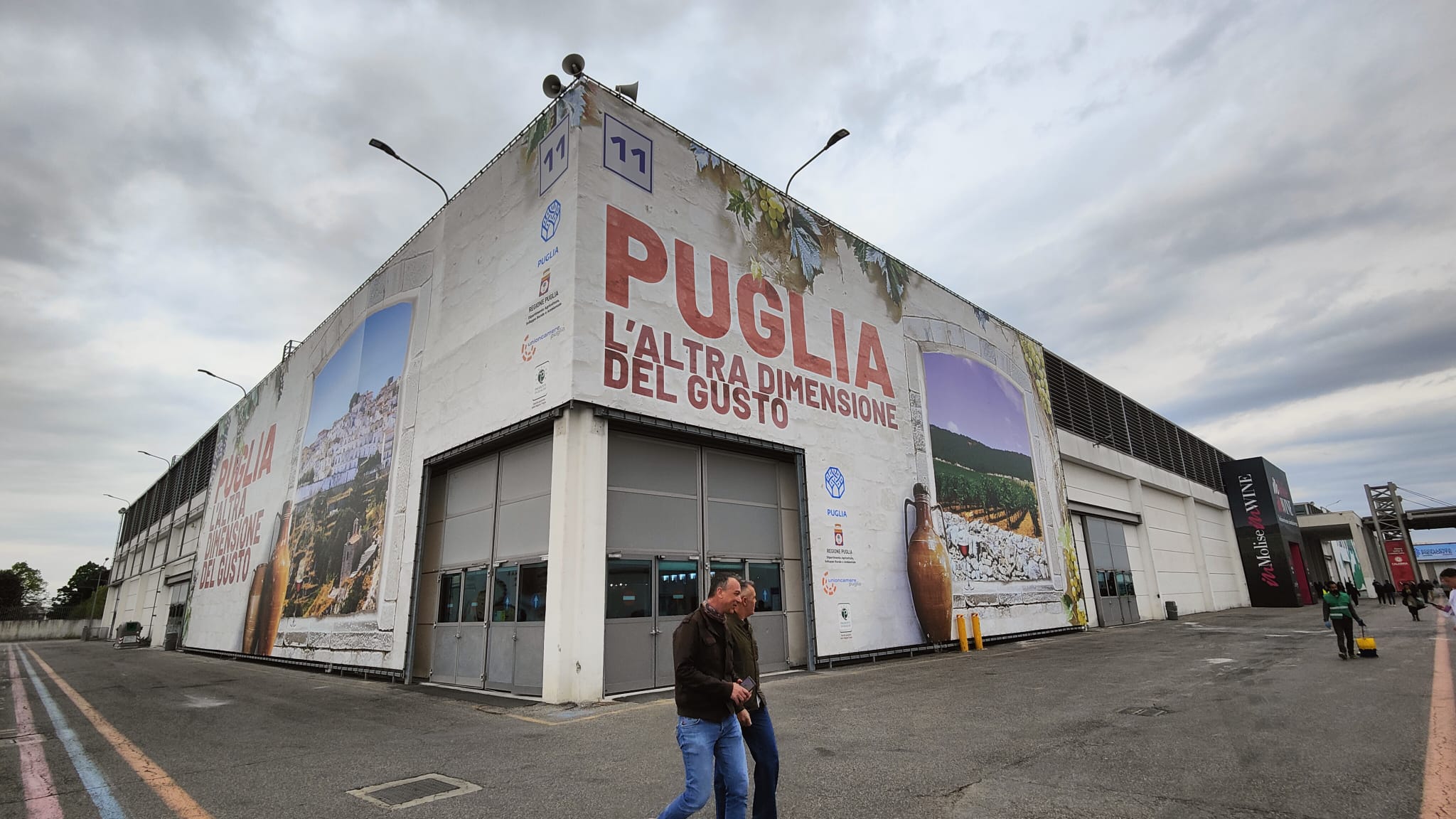 Galleria Puglia al Vinitaly 2026: risultati, relazioni e prospettive per il comparto vitivinicolo - Diapositiva 1 di 18