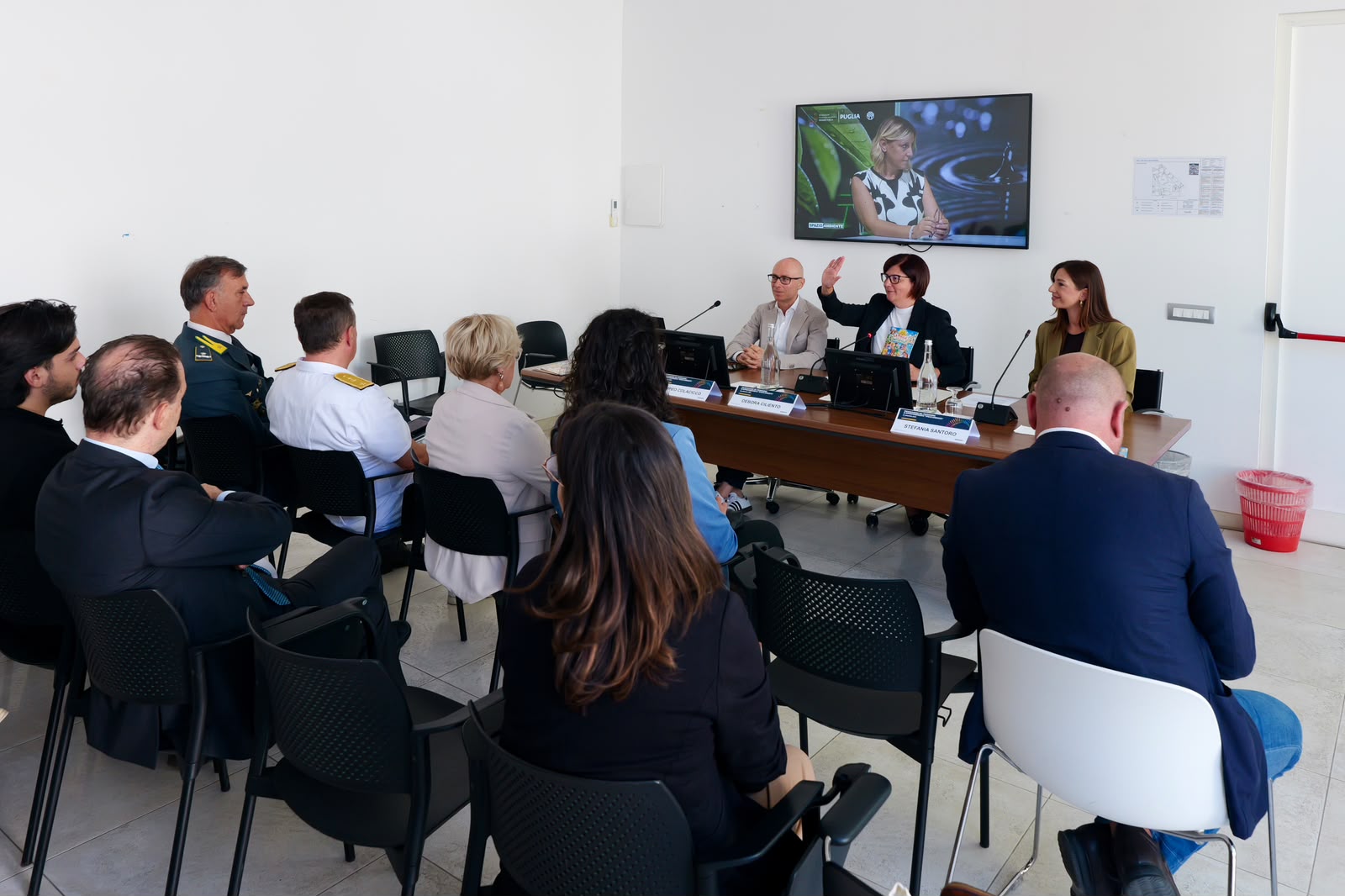 Galleria “Spazio Ambiente”, l’Assessorato regionale all’Ambiente e al Clima promuove il programma divulgativo in tre puntate per educare alla gestione sostenibile dei rifiuti e condividere le buone pratiche pugliesi - Diapositiva 4 di 6